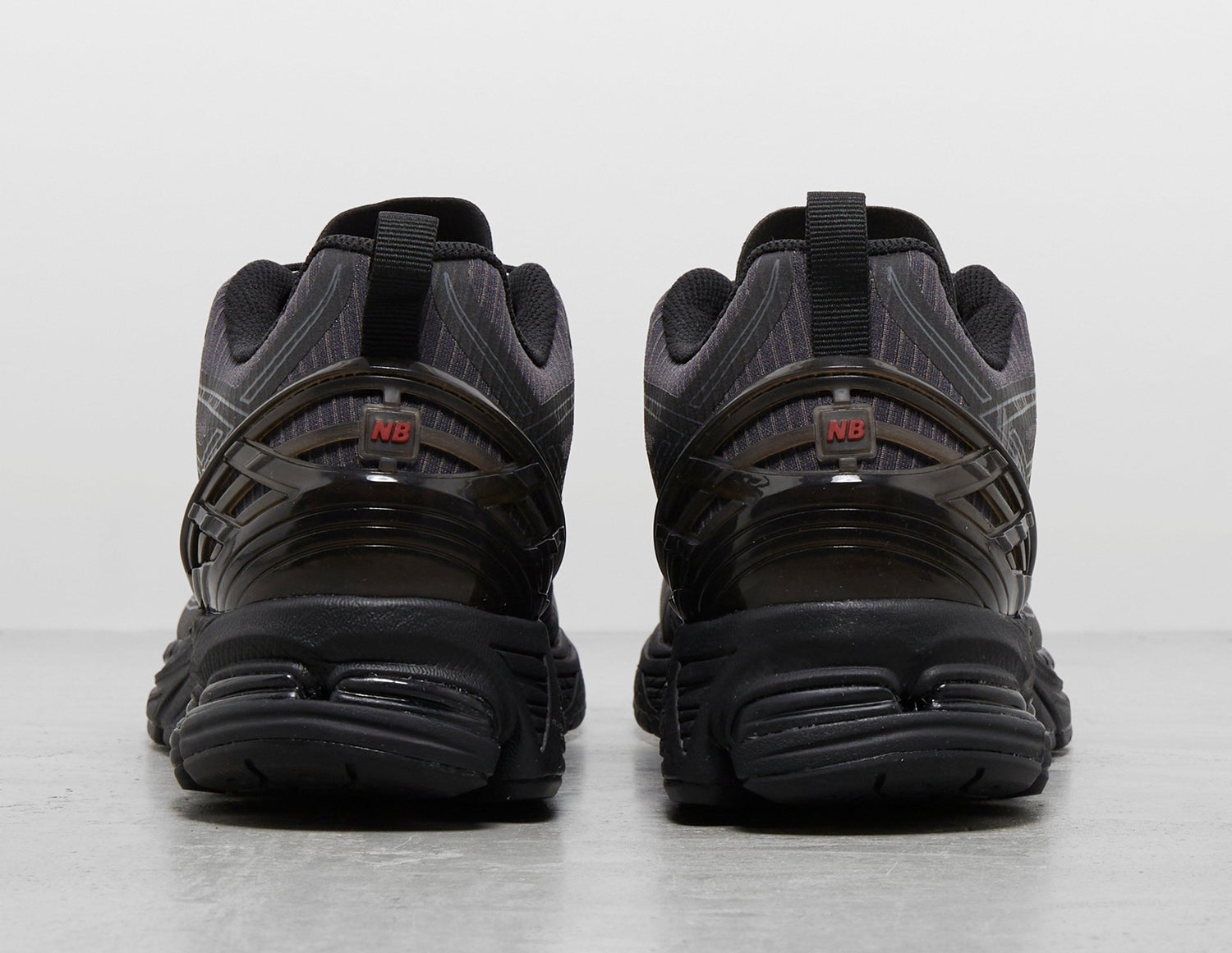 1906 NS BLK/BLK/BLK
