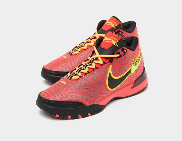 LeBron NXXT Genisus