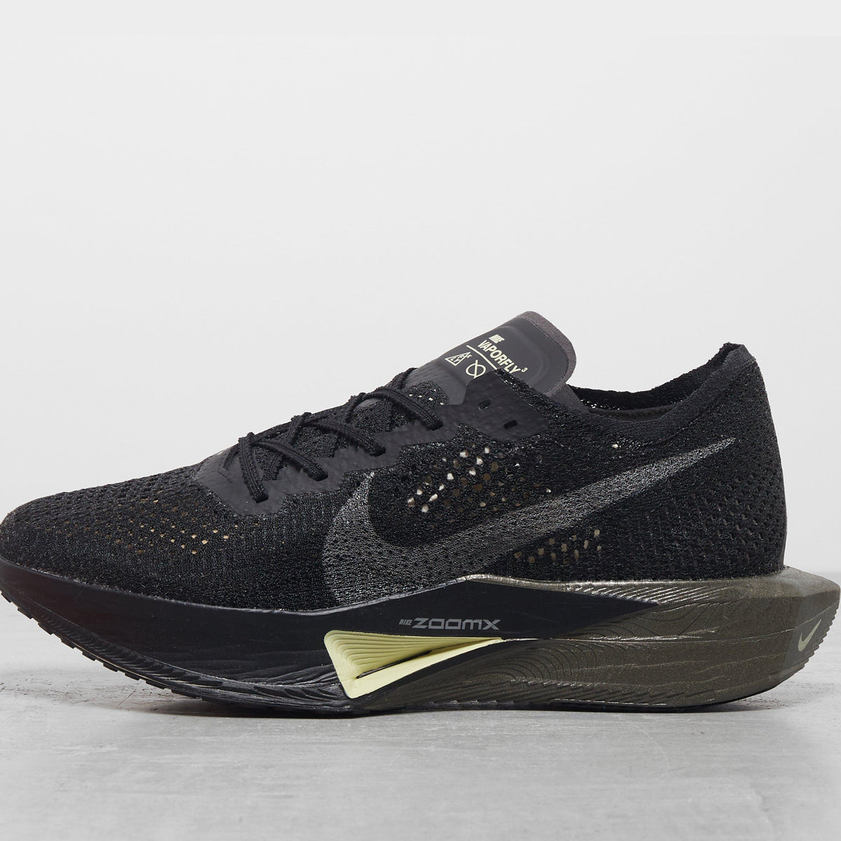 black Nike ZoomX Vaporfly Next% - Main Image