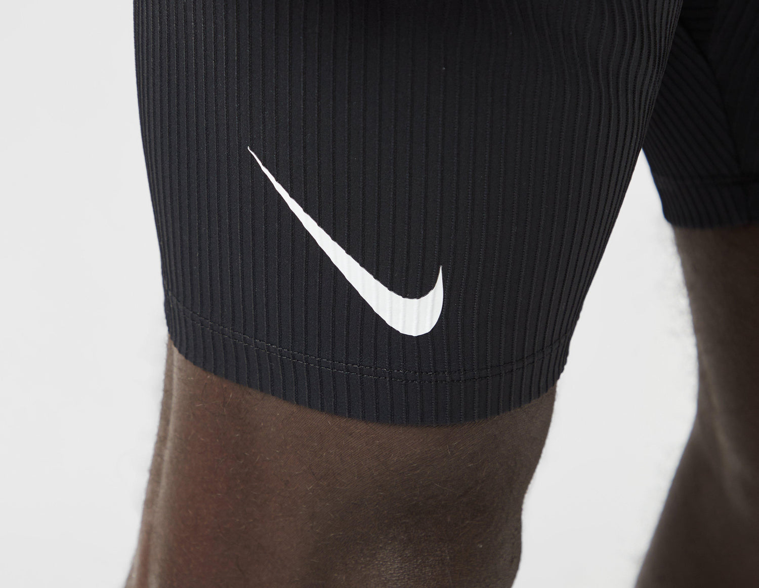 !NK AROSWFT BF HTIGHT BLK