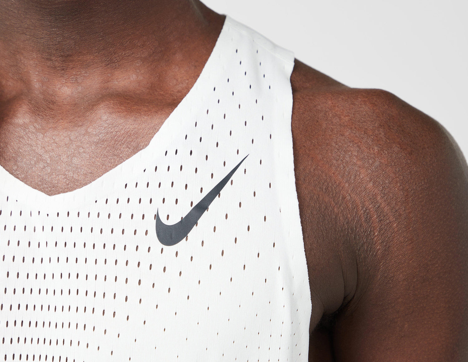 !NK AROSWFT SINGLET BLK