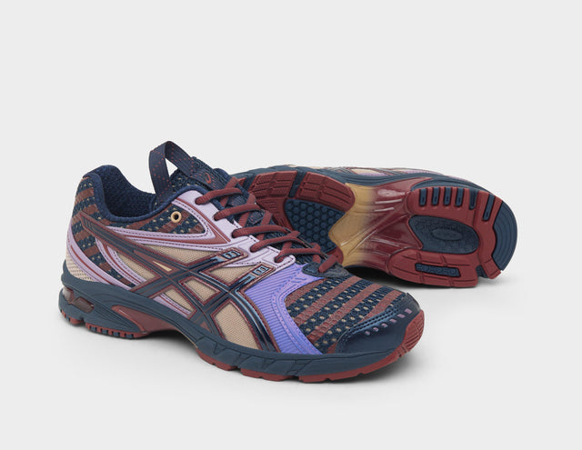UB9-S GEL-DS TRAINER 14