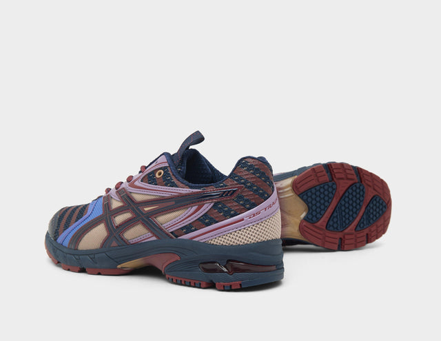 UB9-S GEL-DS TRAINER 14