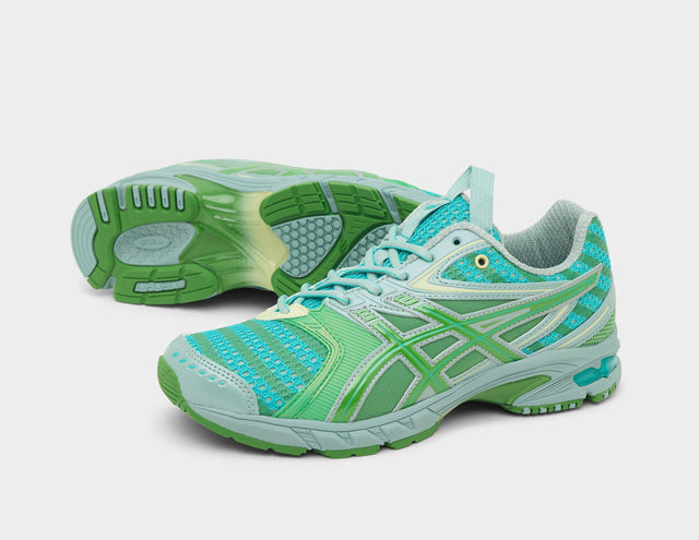 UB9-S GEL-DS TRAINER 14