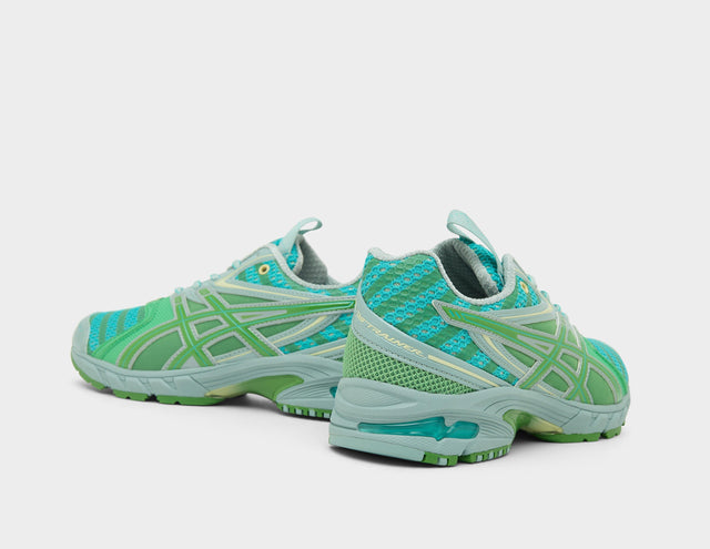 UB9-S GEL-DS TRAINER 14