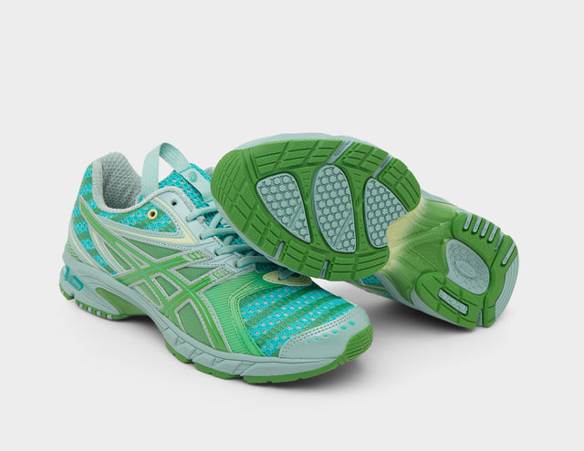 UB9-S GEL-DS TRAINER 14