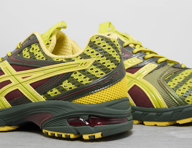 UB9 GEL DS TR 14 BLK/YEL