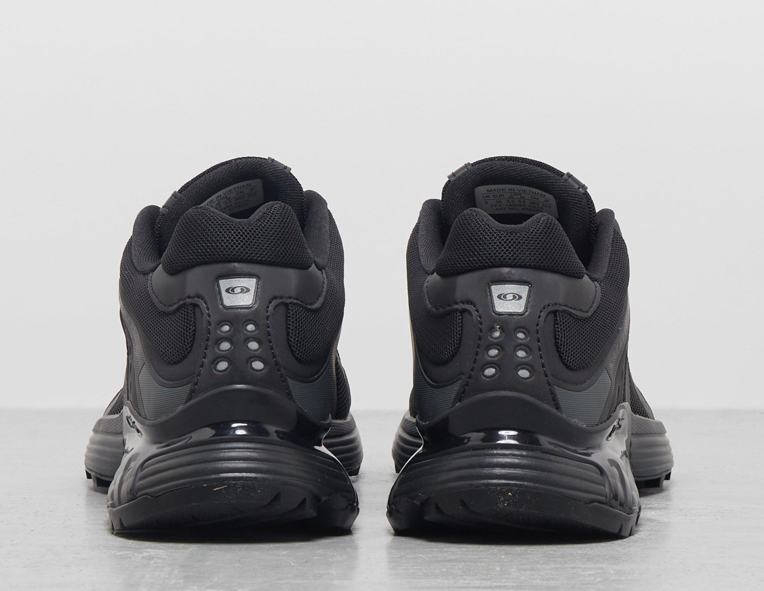 XT-WHISP BLK/BLK/BLK