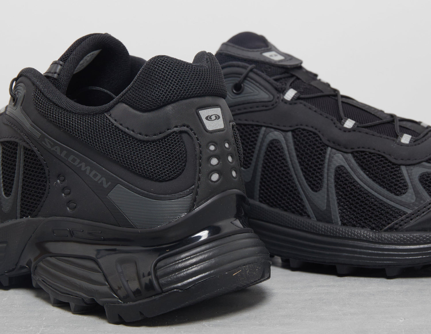 XT-WHISP BLK/BLK/BLK