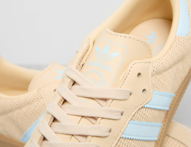 SAMBA C CRM/BLU/GUM