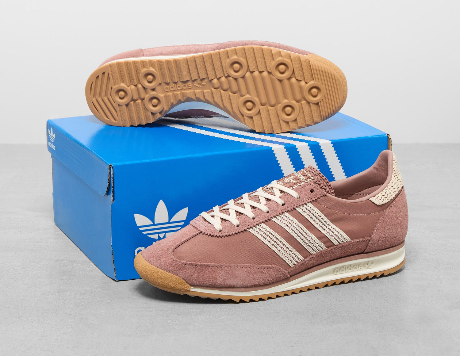 SL72 C BRN/WHT/GUM
