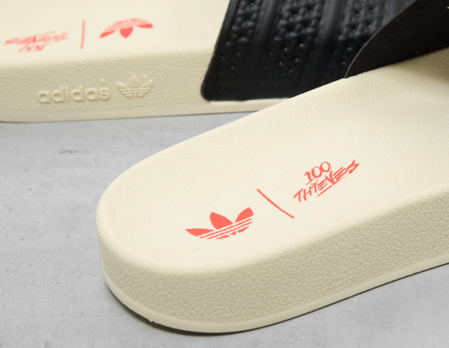 !ADILETTE 100T WHT/BLK/RE