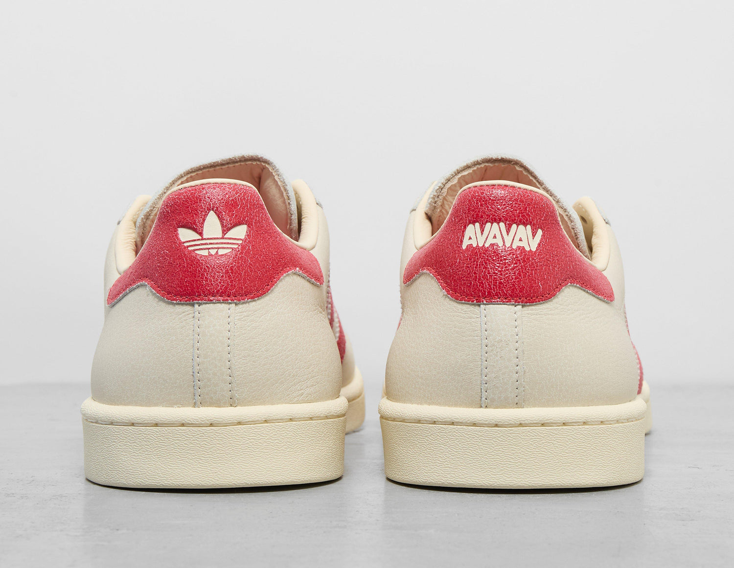 SUPERSTAR M AV WHT/RED