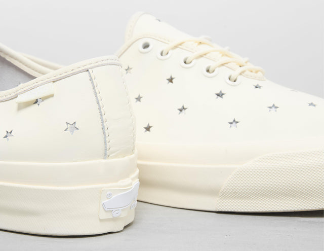 !AUTHENTIC VIB WHT/WHT/WH