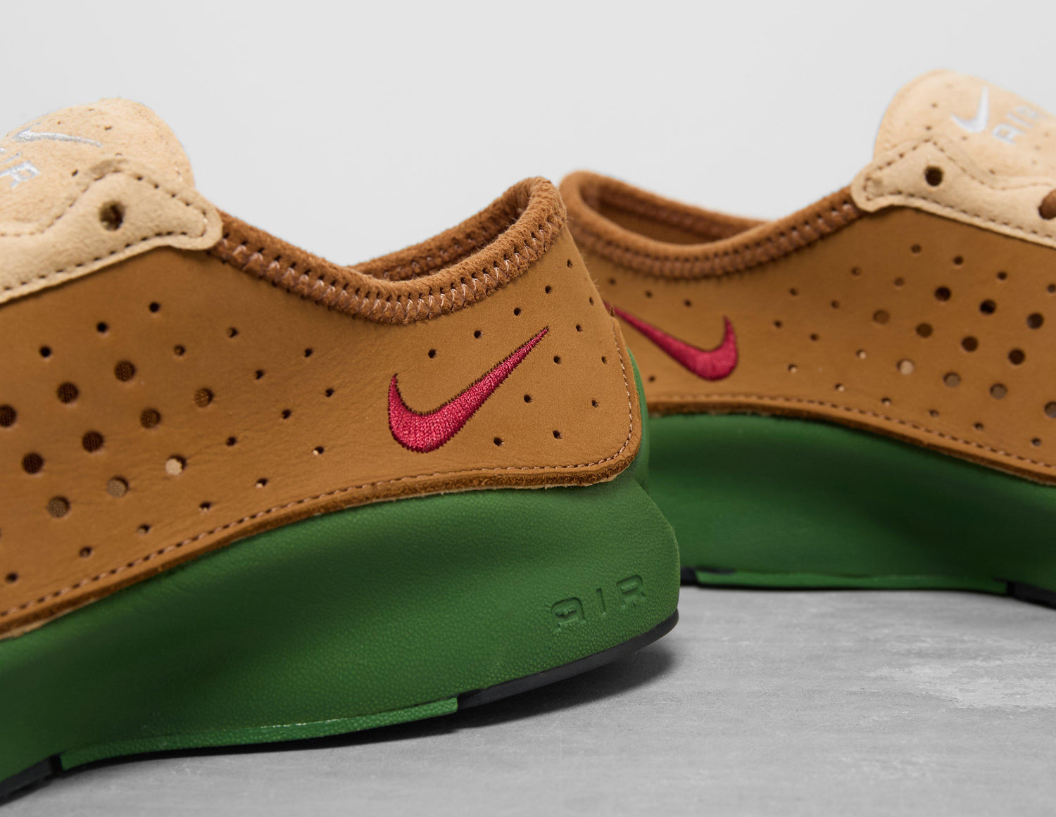 W SUPERFLY SUDE BWN/GRN/B