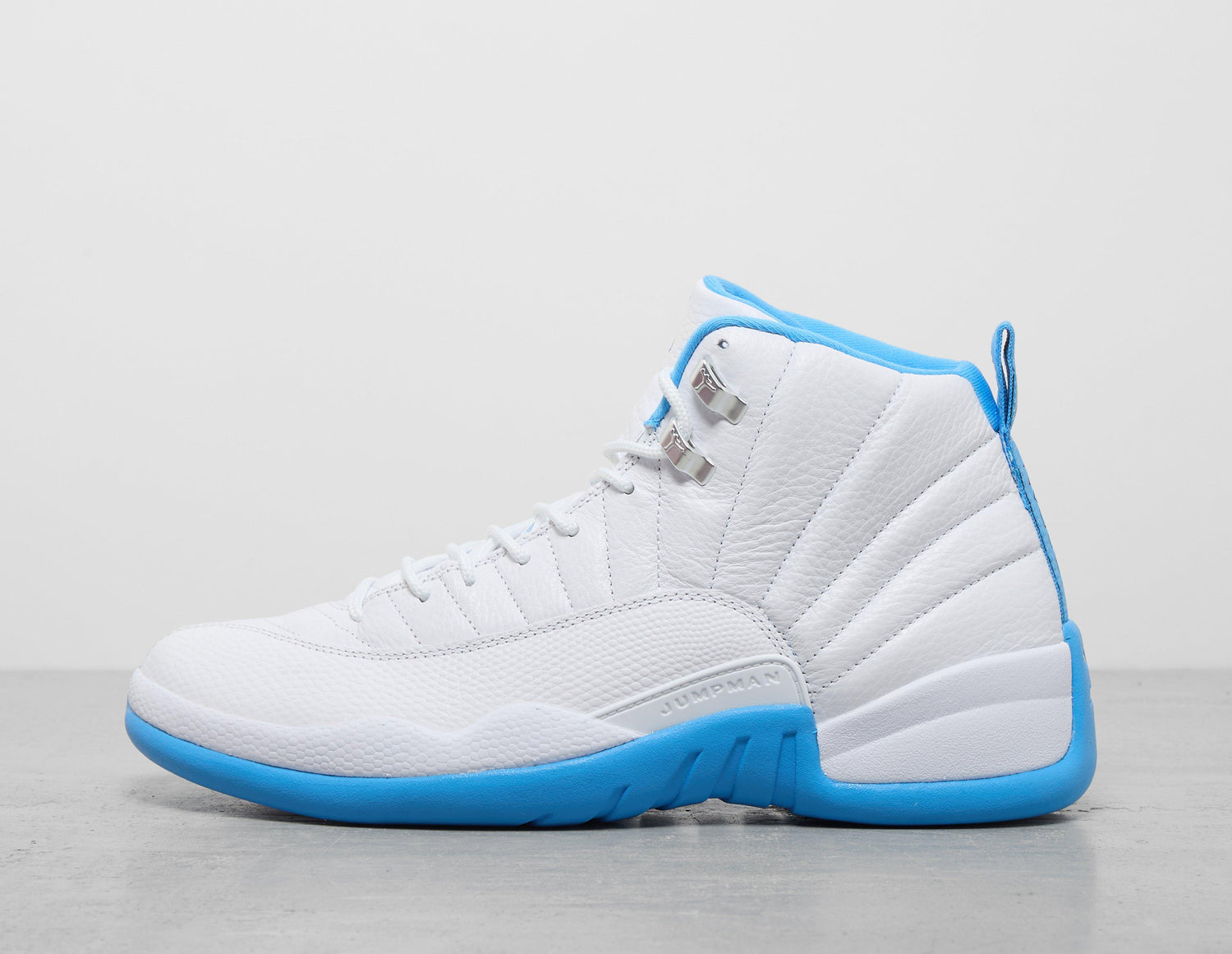 AJ 12 WHT/BLU/WHT
