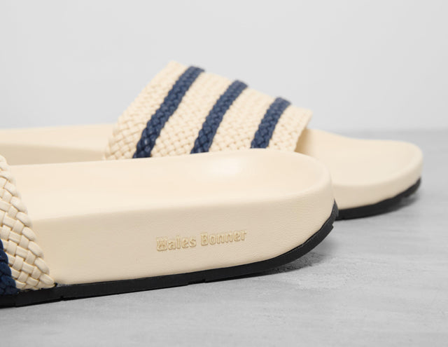 !ADILETTE WB CRM/CRM