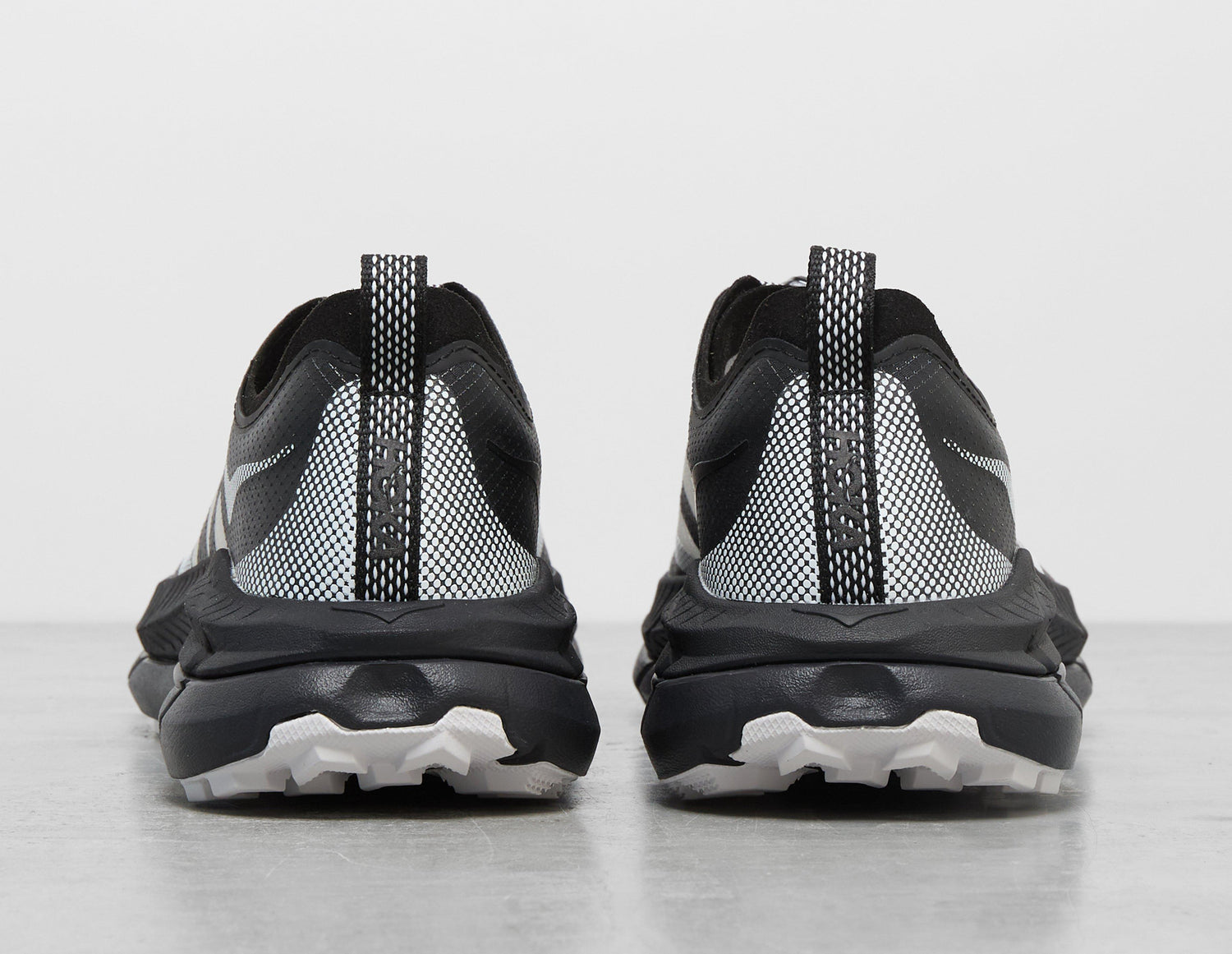 !MAFATE SP 4 LT BLK/GRY