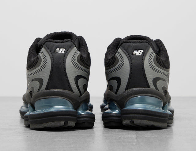 !2000 AD BLK/GRY/BLK'