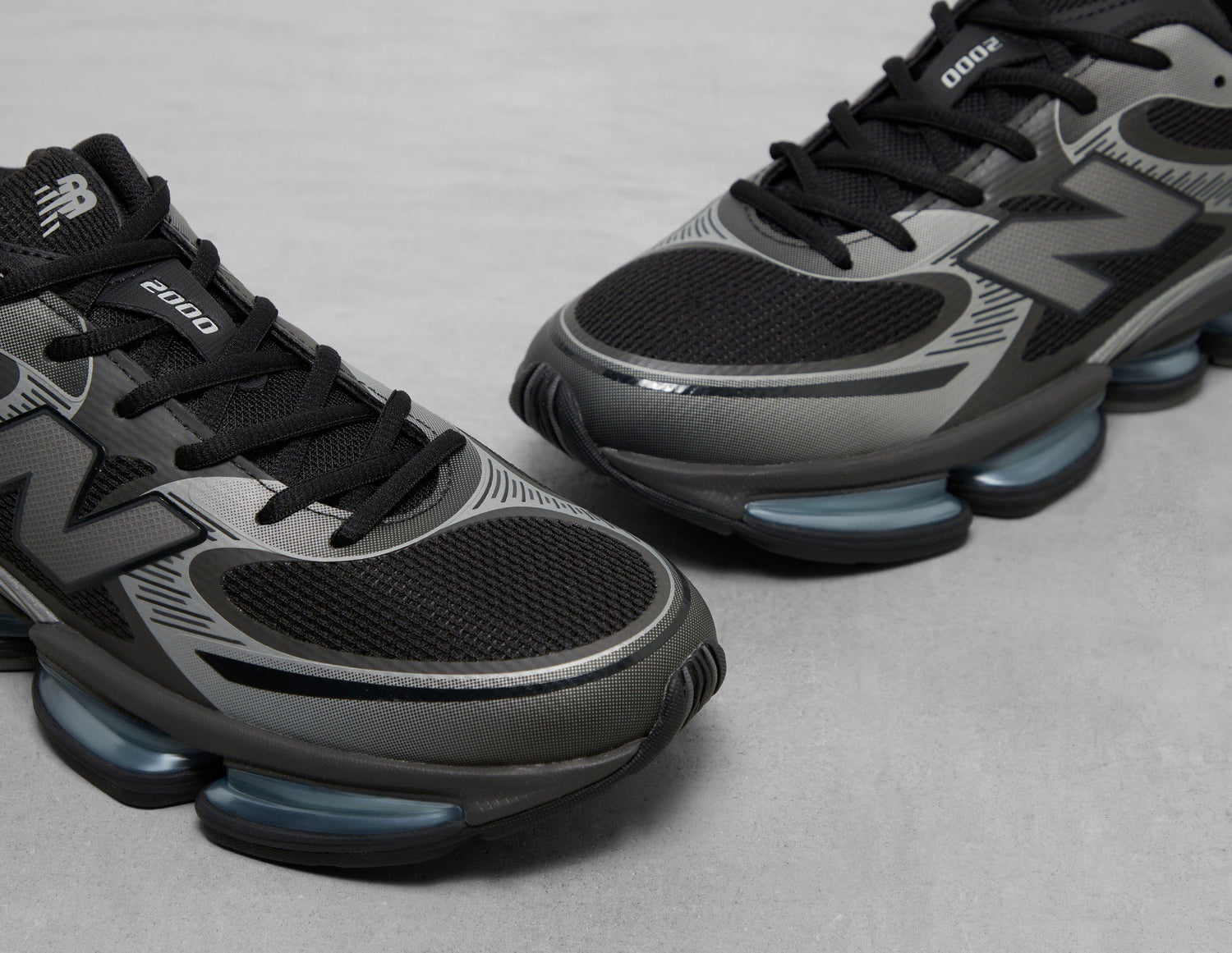 !2000 AD BLK/GRY/BLK'