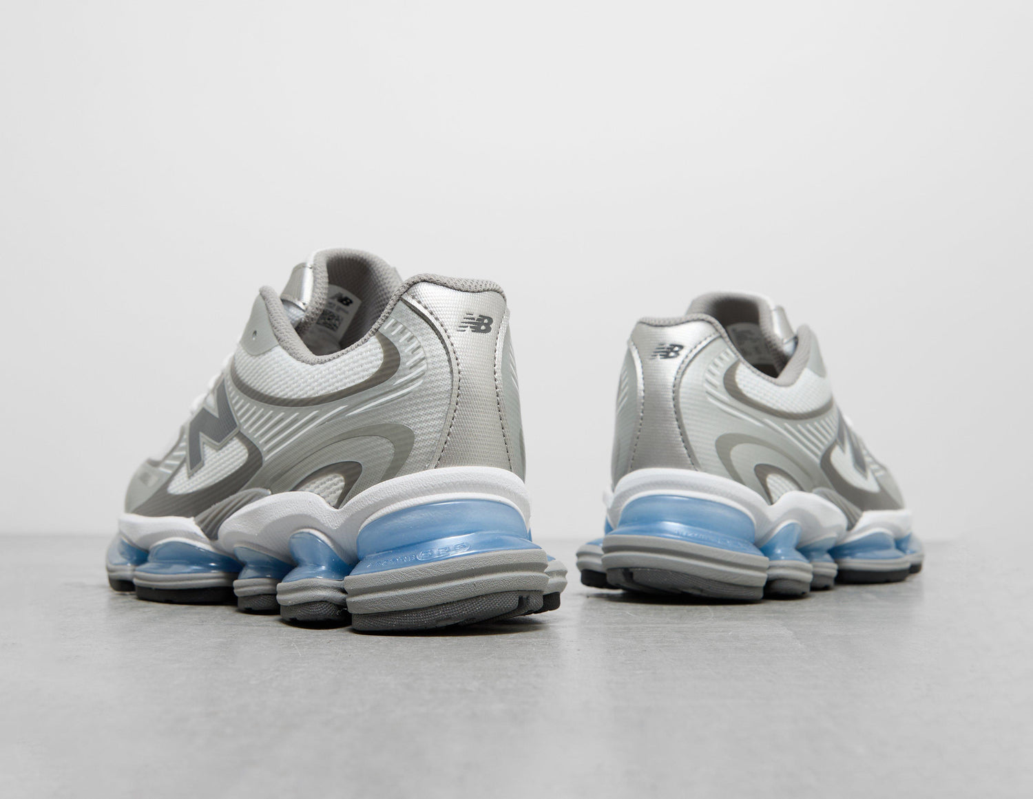 !2000 AD WHT/GRY/WHT'