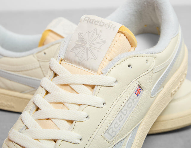 CLUB C REV LTH WHT/GRY