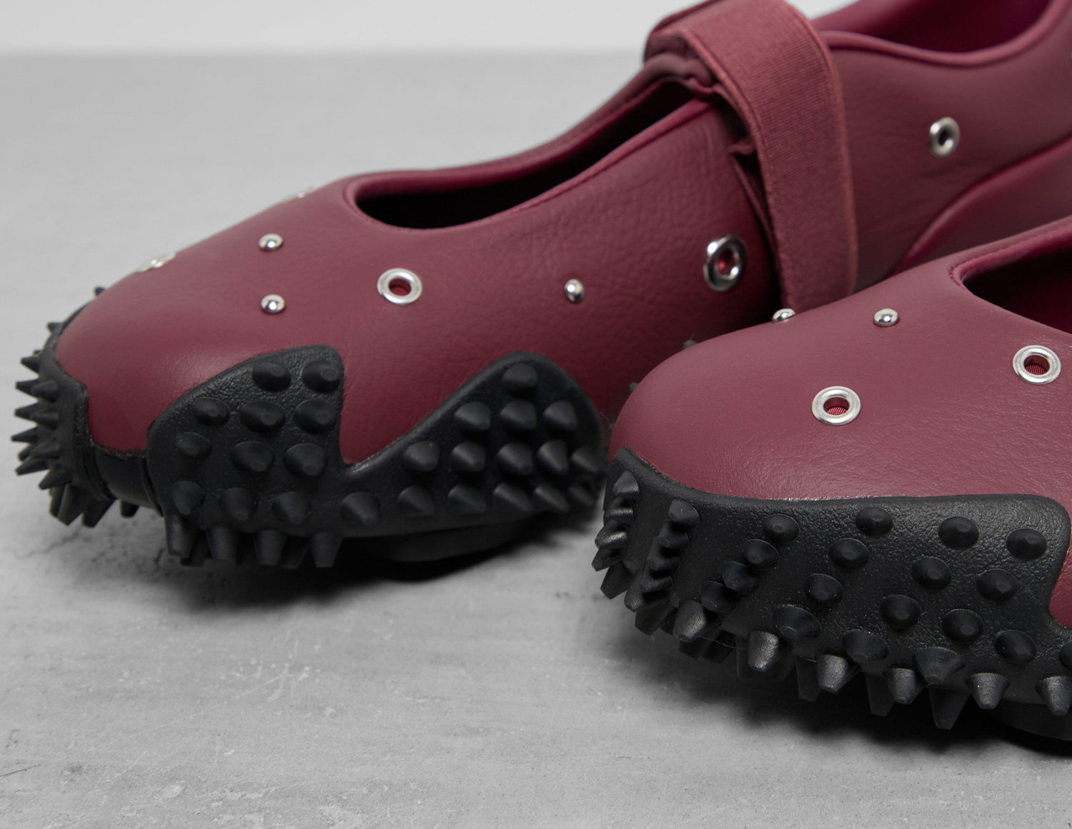 MOSTRO FEY STUDS BURG/BLK