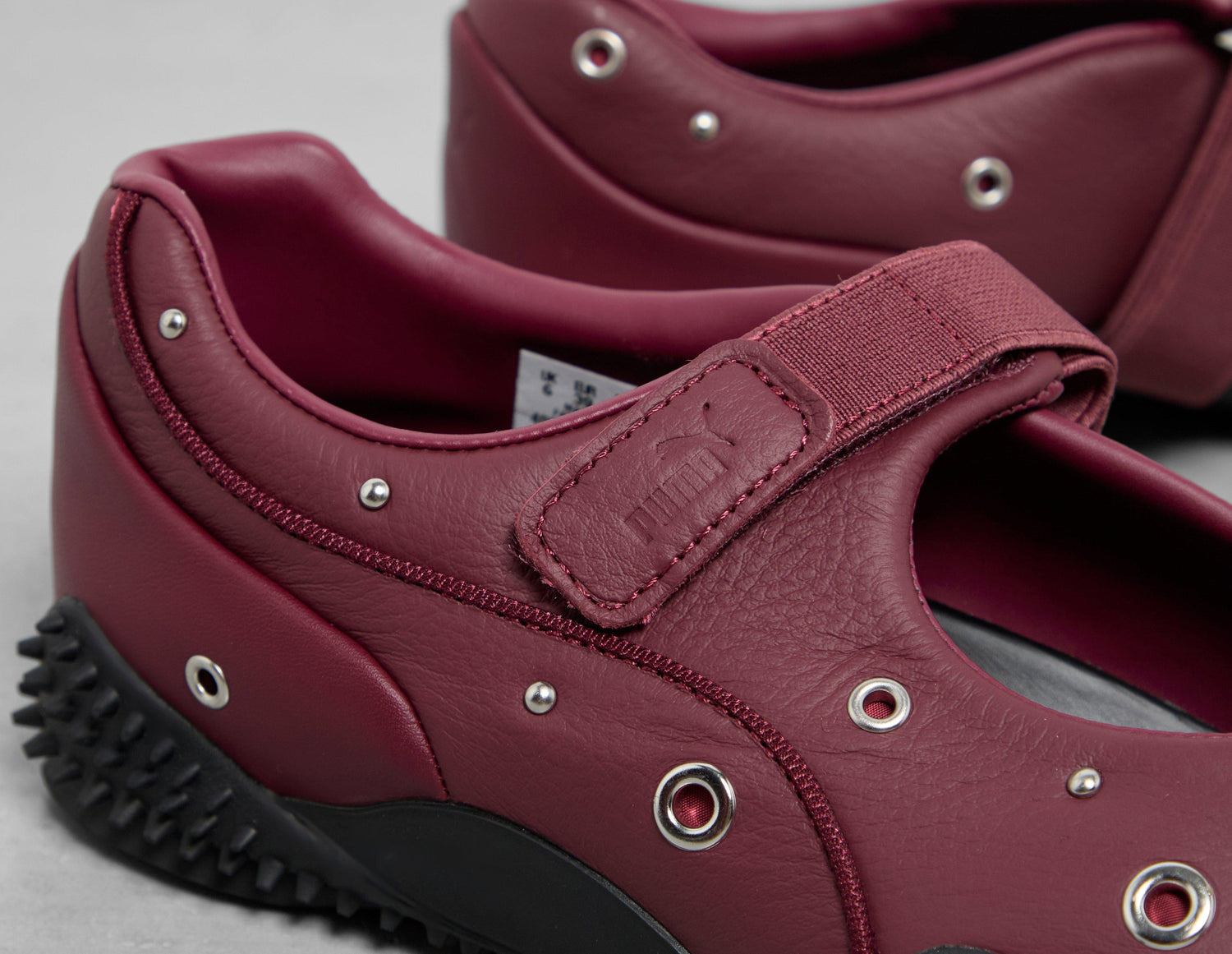 MOSTRO FEY STUDS BURG/BLK