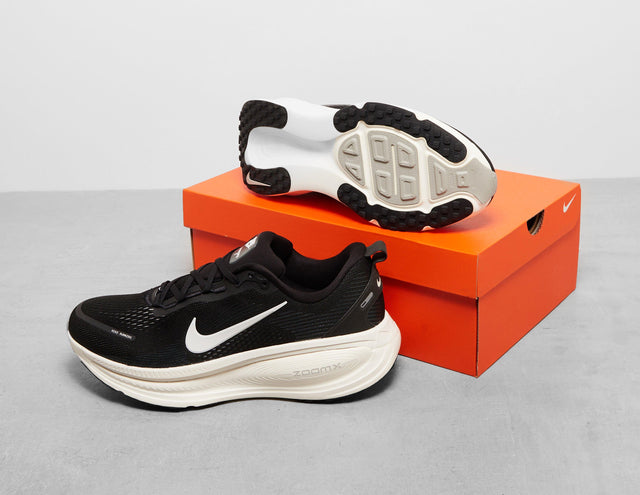 VOMERO 18 BLK/SAIL/SAIL