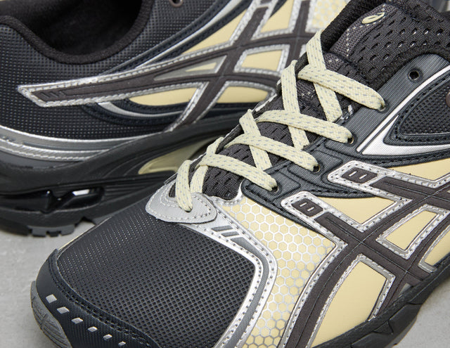 UB11 GEL DS TR KK BLK/YEL