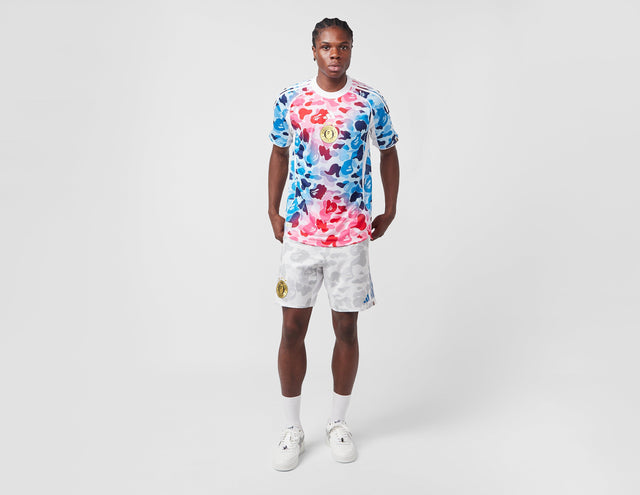 !BAPE FB CAMO SHORTS WHT