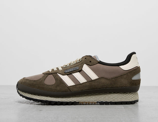 !NY II OUTDR SPZL KHK/WHT