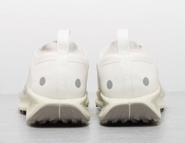 PEG TR 5 GTX GS WHT/GRY