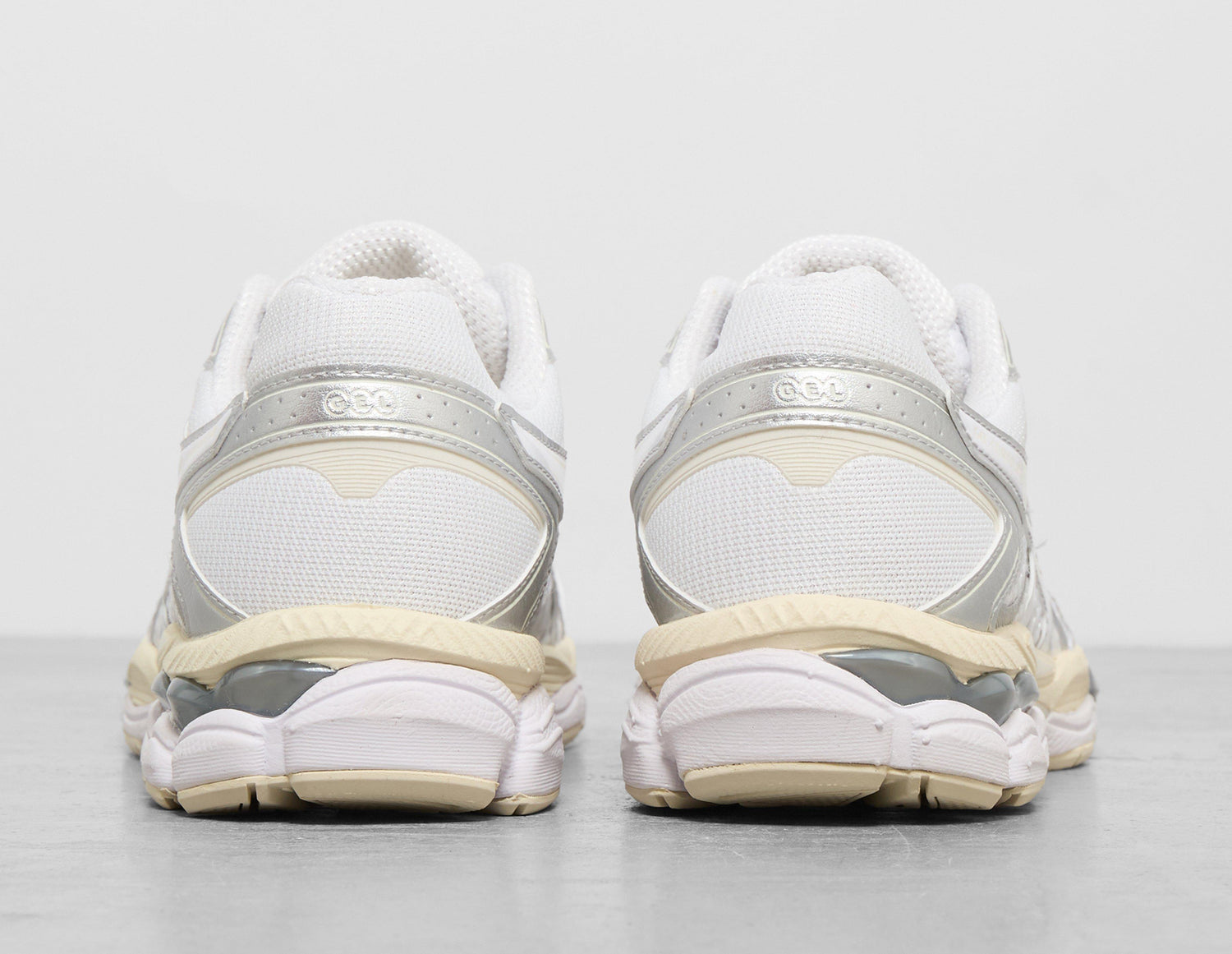 GEL-CUMULUS 16 WHT/SIL/CR