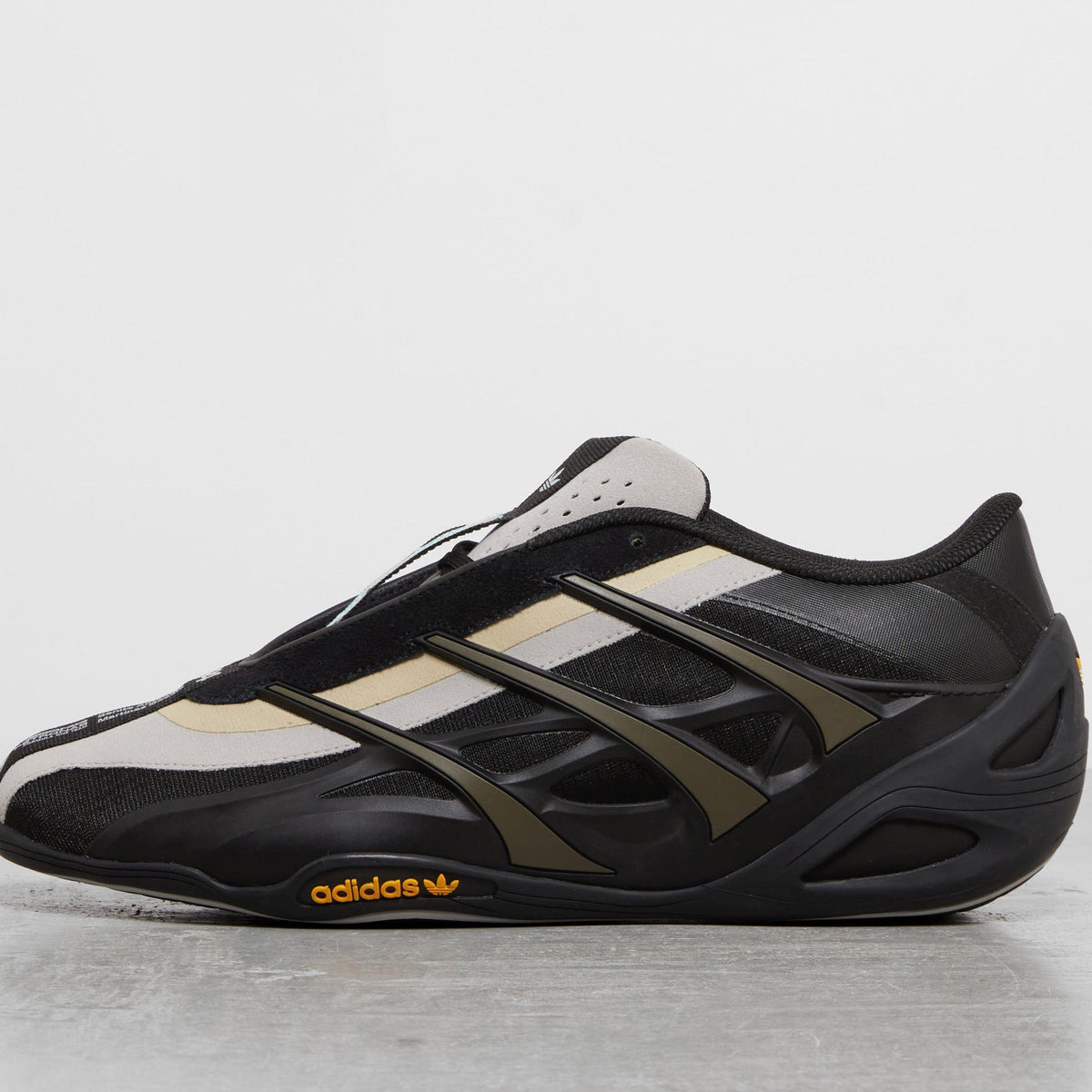 adidas gazelle silver green womens Black adidas adidas velvet sweatshirt pants outfit dress code | 43-180  Marketplace - Clothing accessories household items women's and men's  electronic products and cosmetics