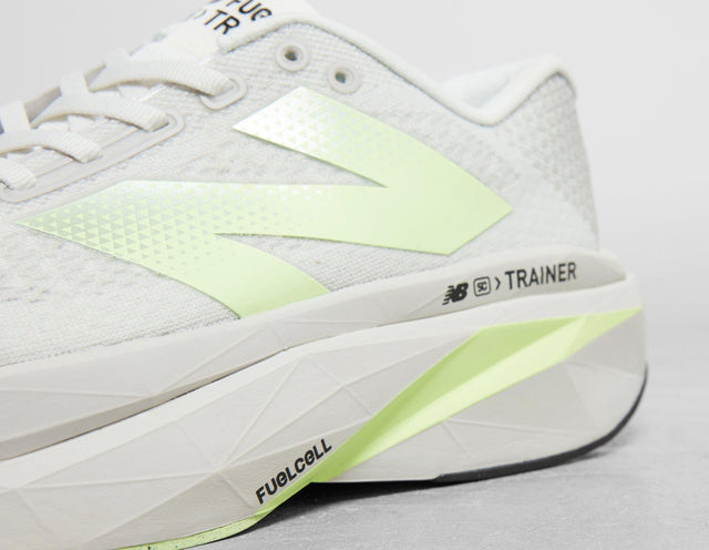 FuelCell SuperComp Trainer v3 - Men's Footwear