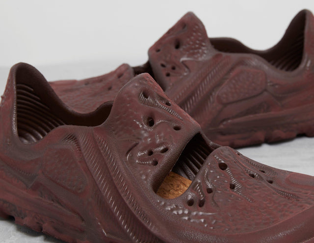 ISPA Universal Women's - Women's Footwear