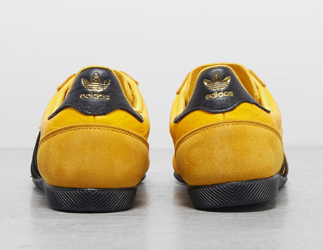 Japan - Men's Footwear