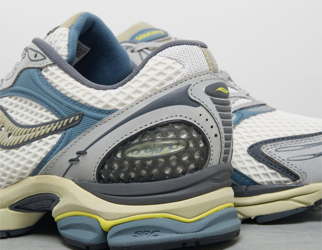 Progrid Triumph 4 - Men's Footwear