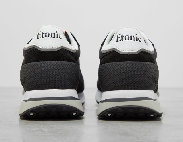 Quazar 3 - Men's Footwear