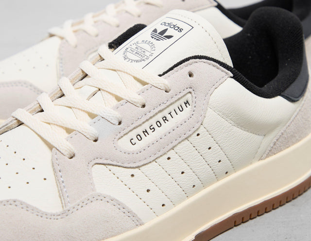 SC Powerphase - Men's Footwear