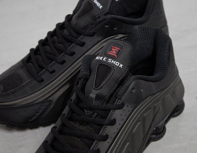 Shox R4 - Men's Footwear