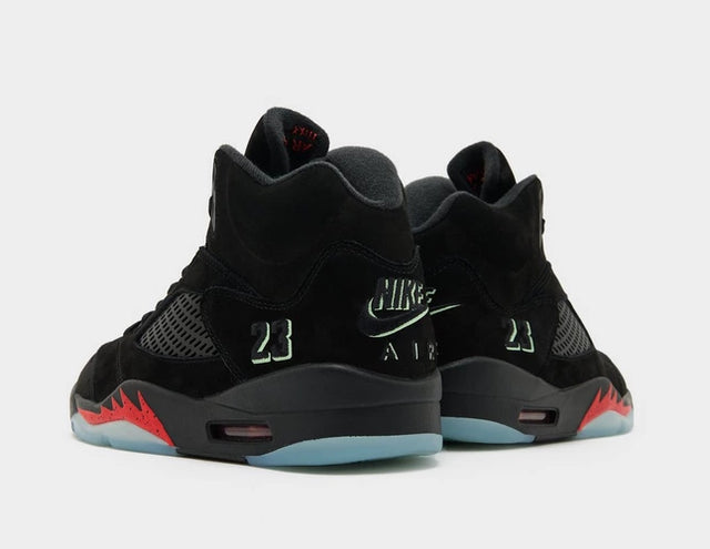 Air 5 'Halloween'