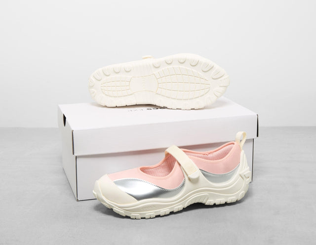 Terre Women's - Women's Footwear