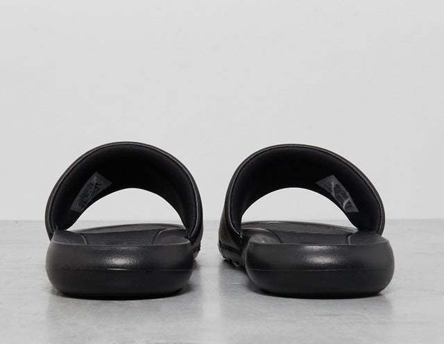 Victori Slides - Men's Footwear