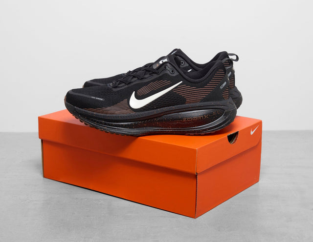 Vomero 18 - Men's Footwear