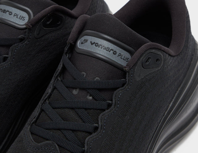 Vomero Plus - Men's Footwear