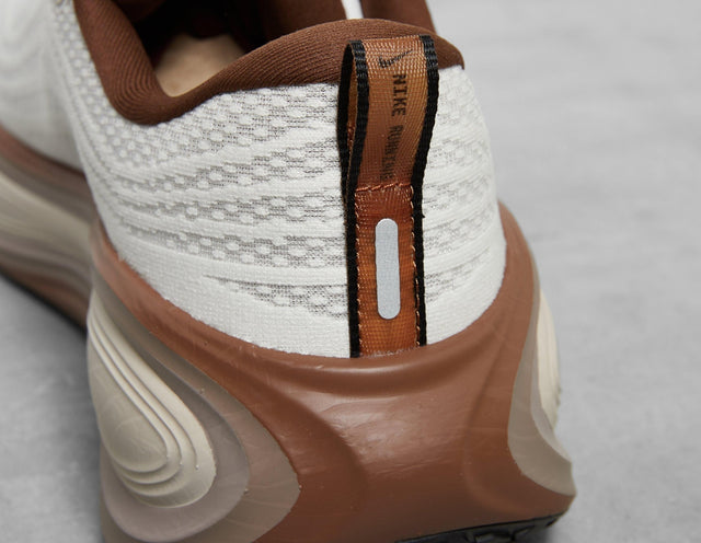 Vomero Plus - Men's Footwear