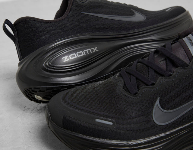 Vomero Plus - Men's Footwear