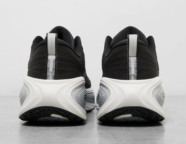 Vomero Plus - Men's Footwear